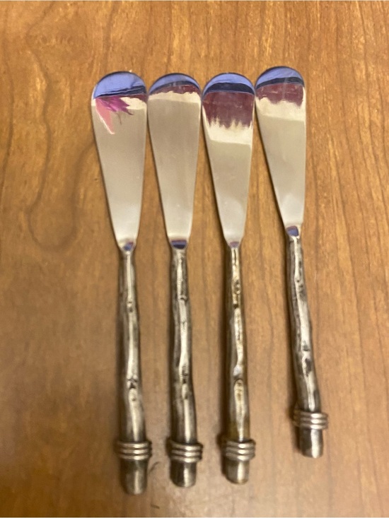 Stainless Other - Rustic Whimsical Silver Stainless Spreader Knife Set - 4-Piece